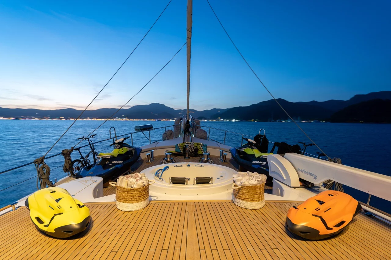 MOTORSAILOR GOOD LIFE (Good Life)  - 1
