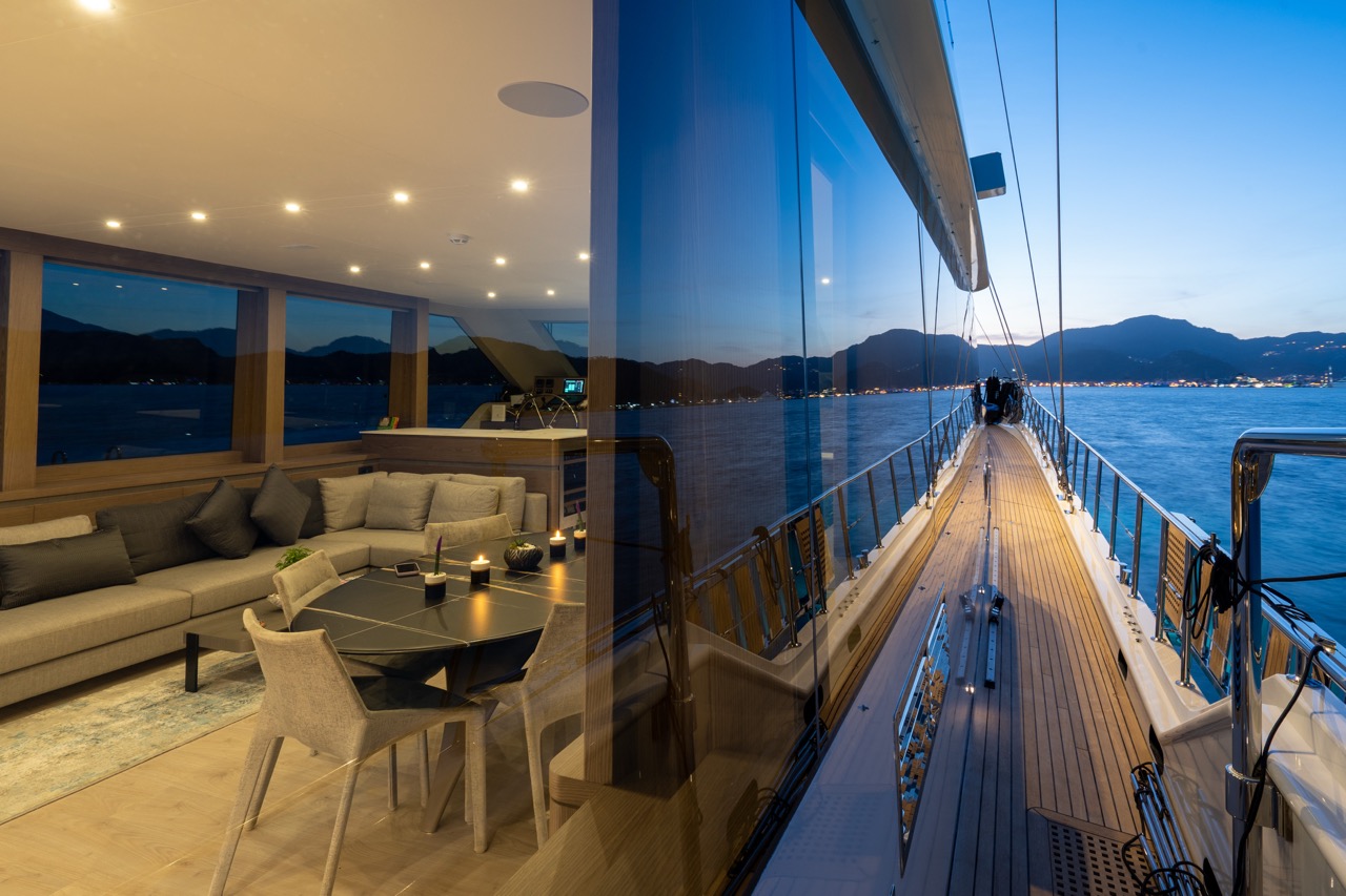Photo #23 - MOTORSAILOR GOOD LIFE (Good Life) in Athens - 63348