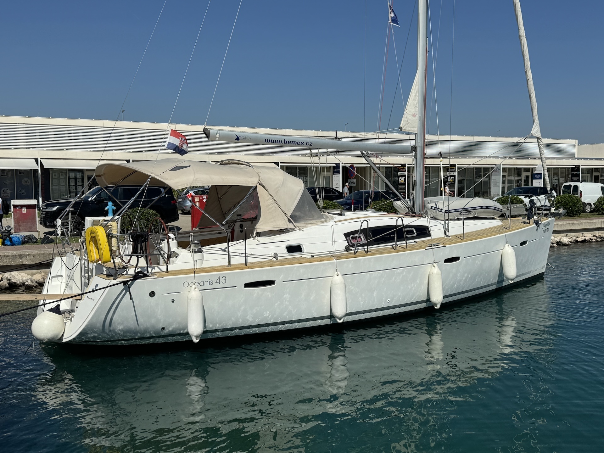 Photo #15 - Oceanis 43 (Magnolia) in Sukosan - 24317