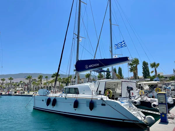 Photo #1 - Lagoon 440 (Strawberry) in Preveza - 63944
