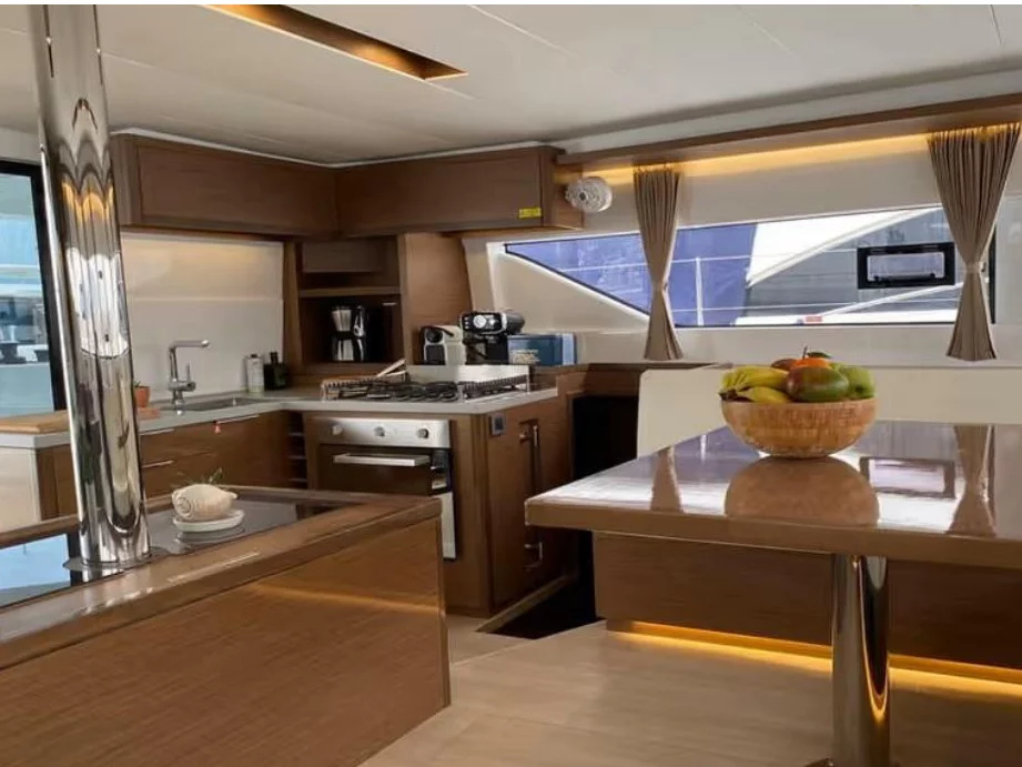 Lagoon 50 (THOR) Interior image - 7