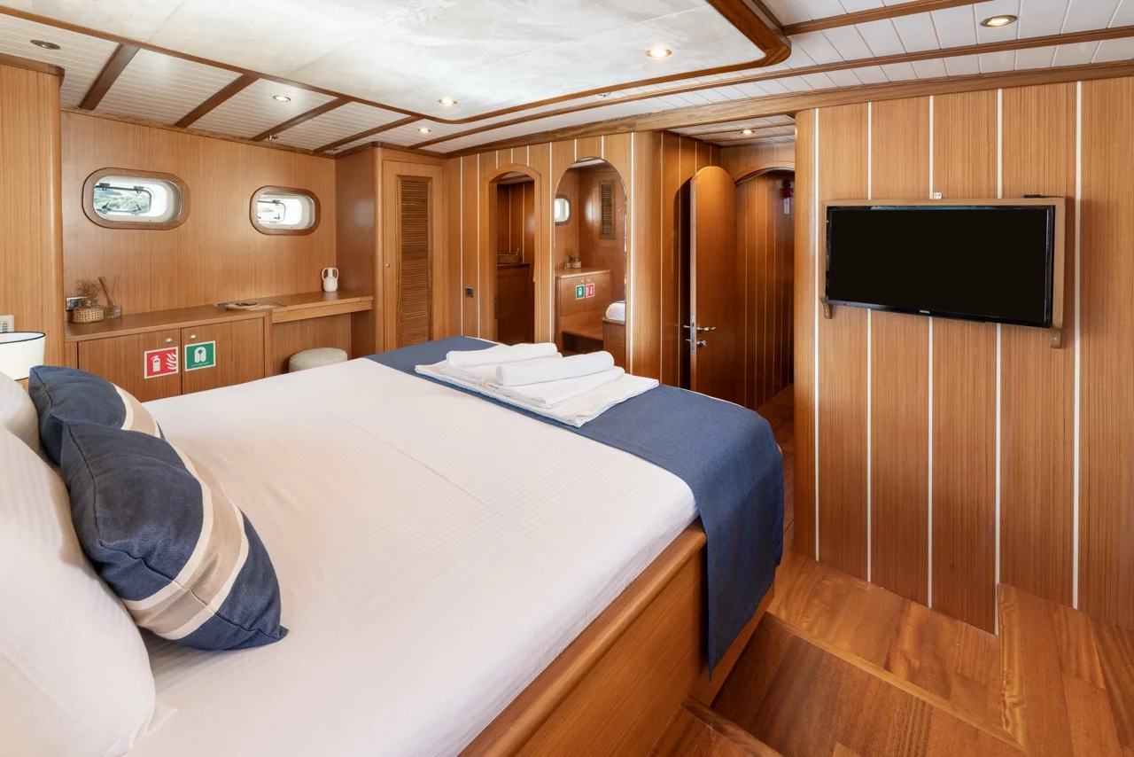 GOZDEM THE ONE (GOZDEM THE ONE)  - 20