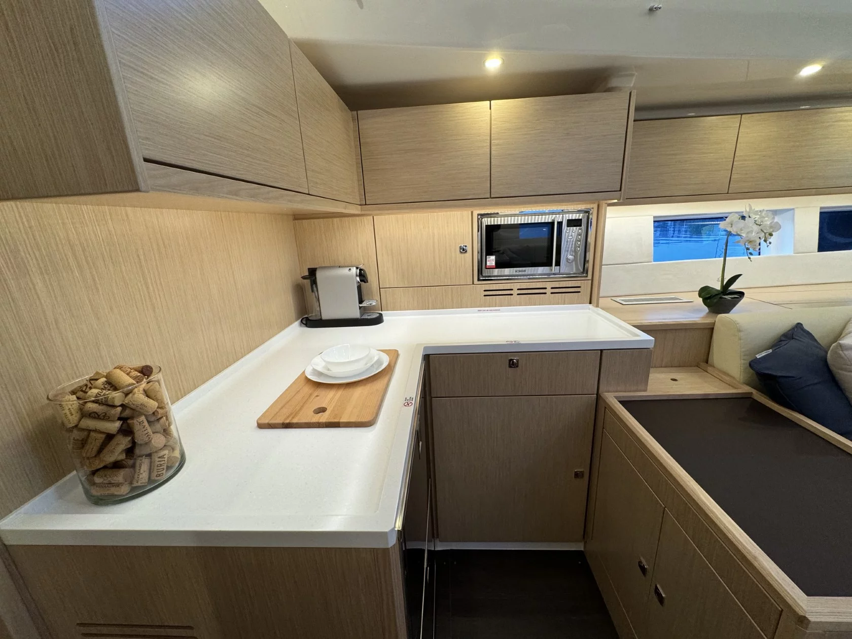 Bavaria C57 Style (Mina)  - 37