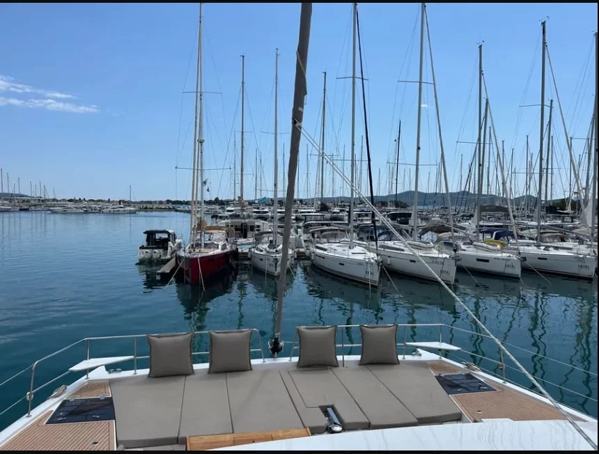 Bali 5.4 (Arcturus)  - 42