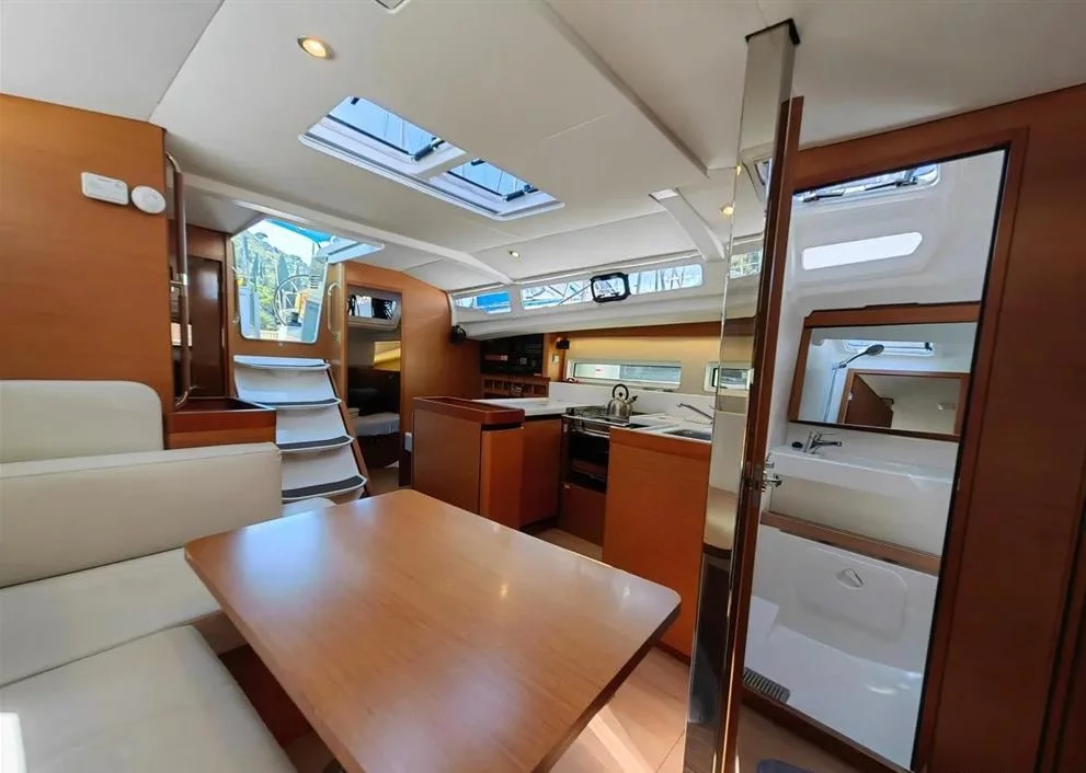 Sun Odyssey 440 (4 cab) (MG-SOD440-19-GN)  - 18