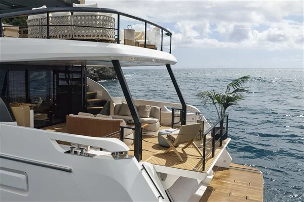 Azimut 82 Fly (Balance)  - 4