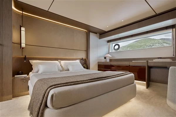 Azimut 82 Fly (Balance)  - 7