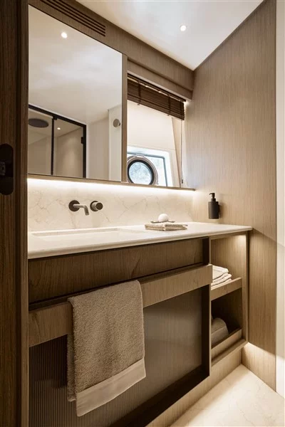 Azimut 82 Fly (Balance)  - 10