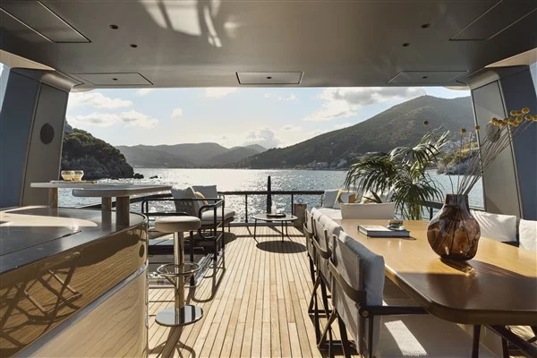 Azimut 82 Fly (Balance)  - 3