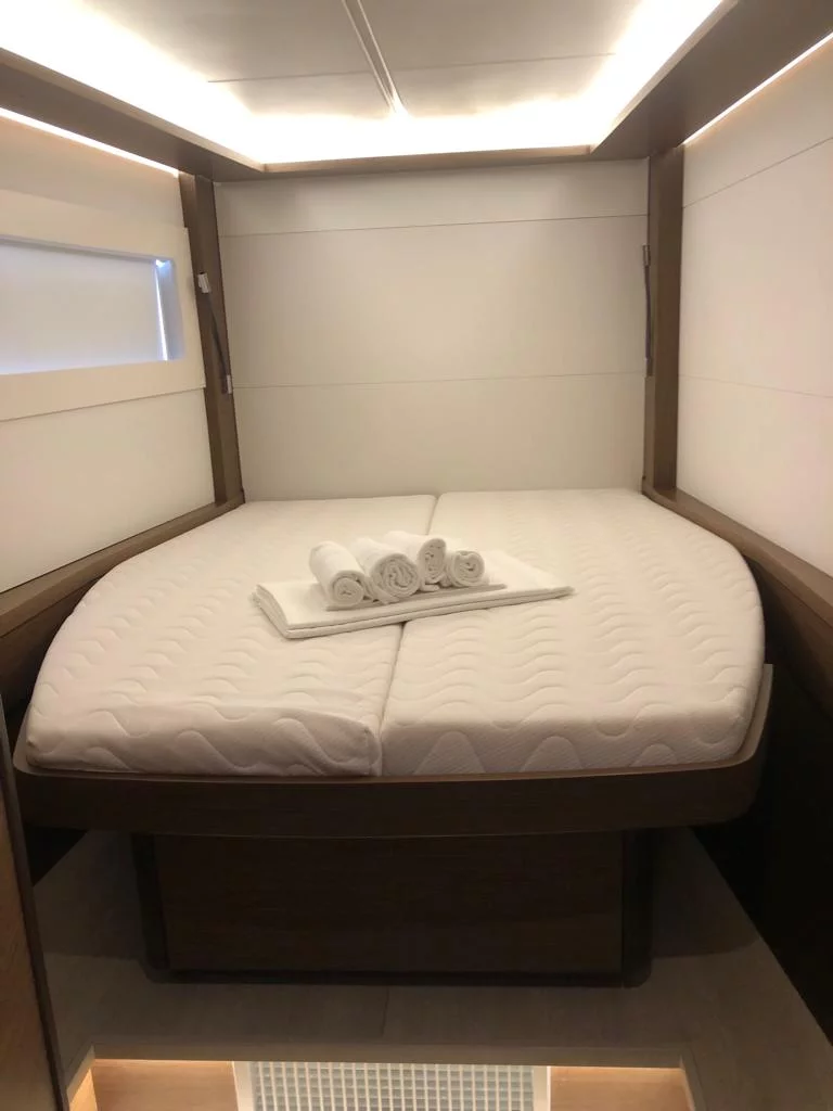 Lagoon 46 (ORIANA)  - 10