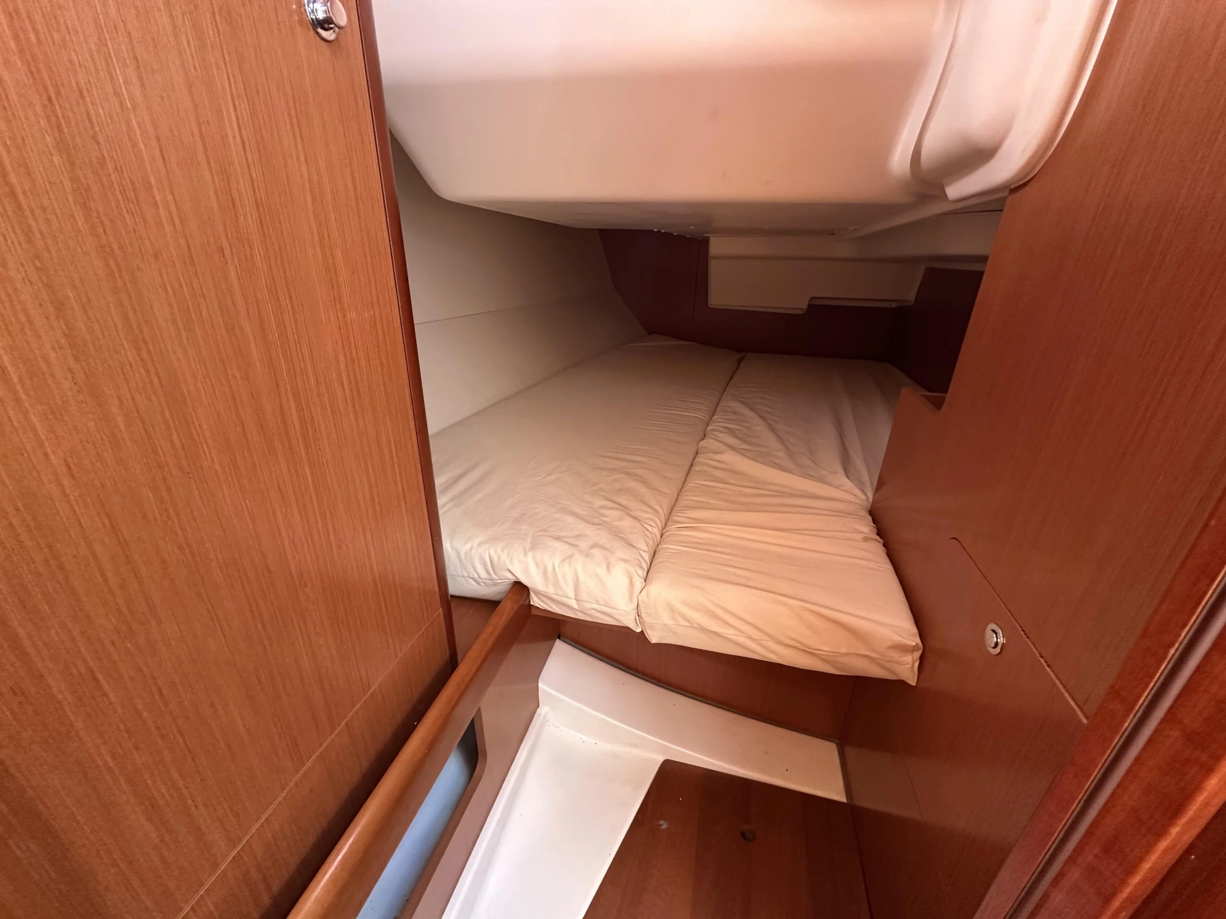 Oceanis 34 (BLU)  - 9