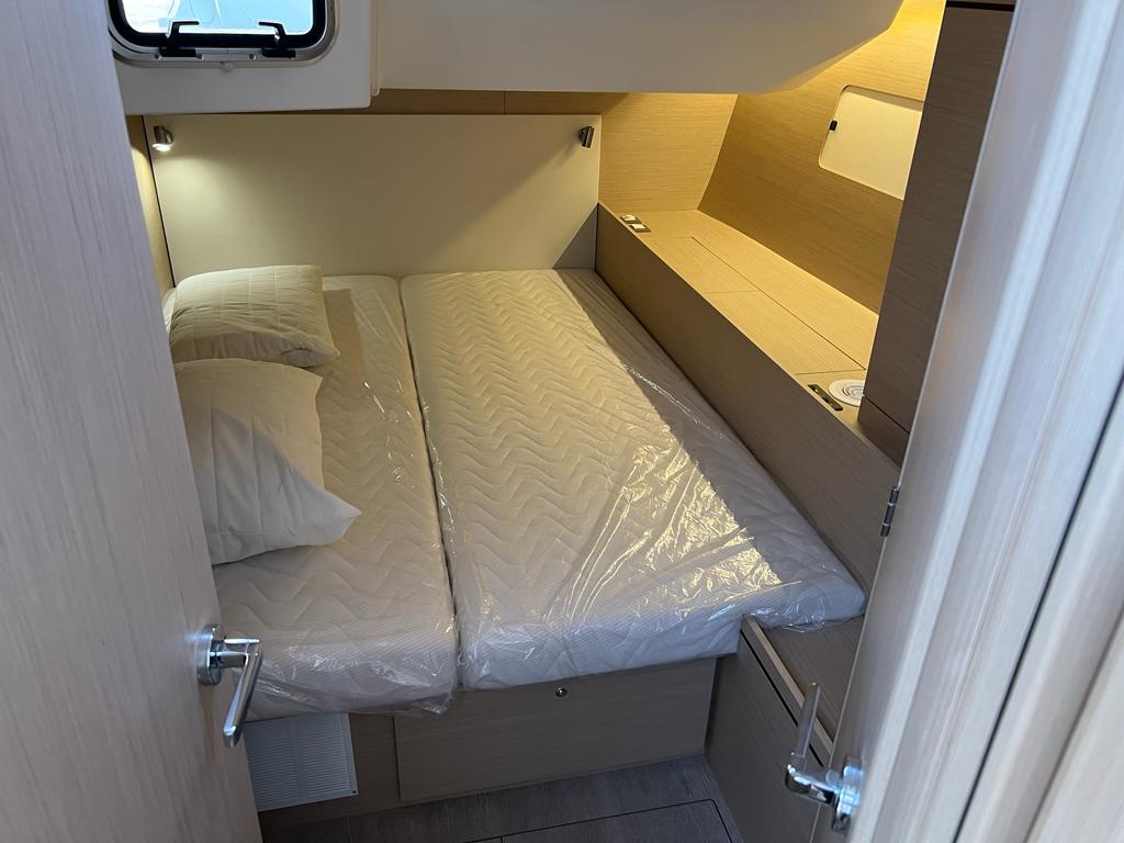 Photo #18 - Oceanis 51.1 (LIBERY) in Capo d'Orlando - 64159