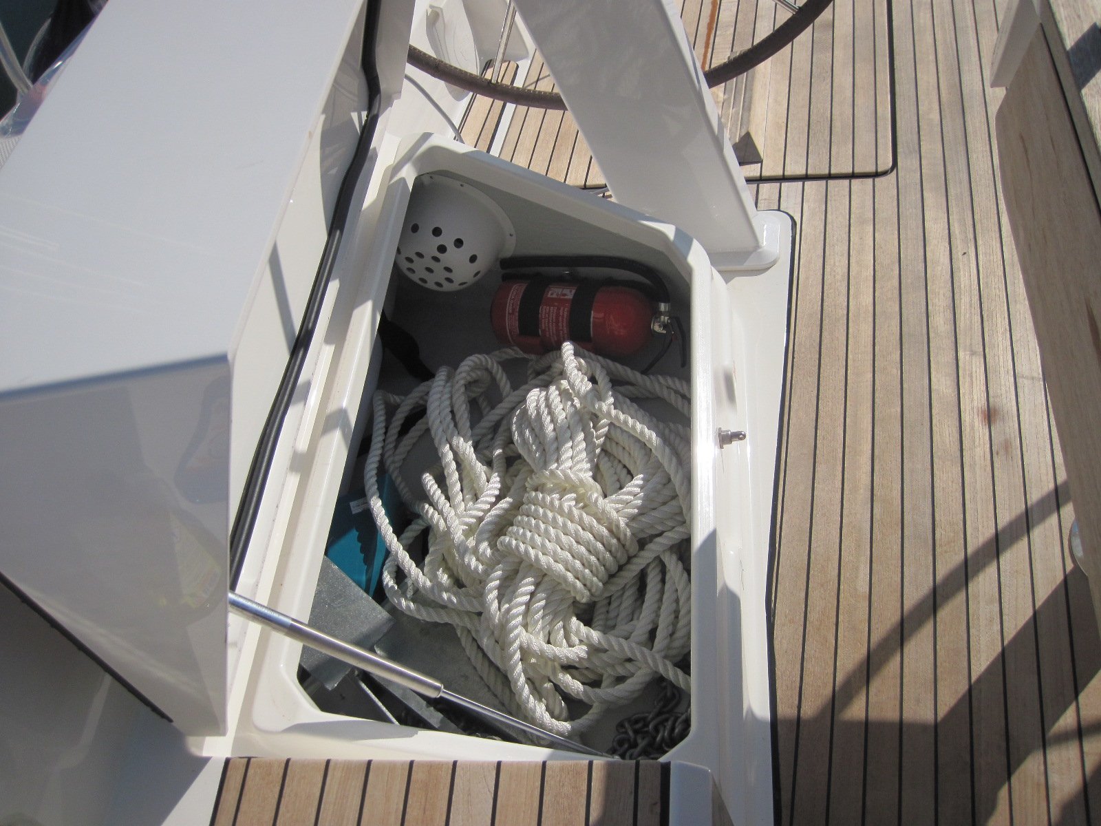 Photo #8 - Bavaria Cruiser 41 (MARINA) in Capo d'Orlando - 64170