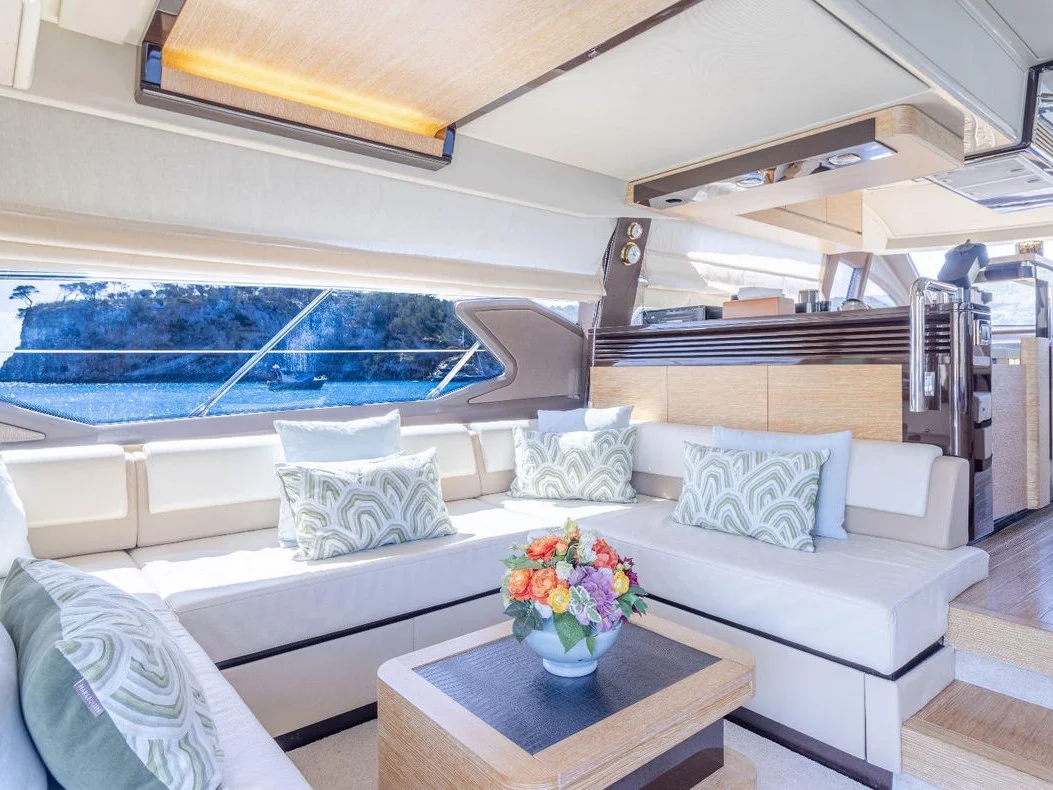 Azimut 64 (Not Dead Yet) Interior image - 10