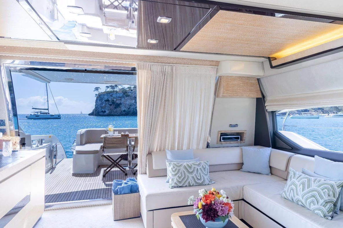 Azimut 64 (Not Dead Yet)  - 8