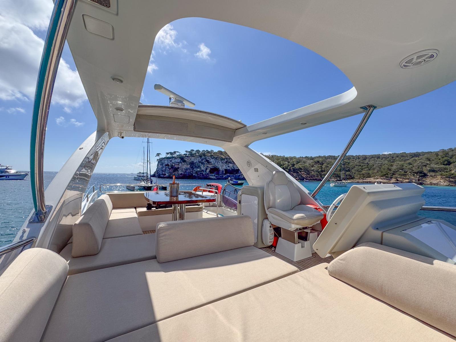 Photo #16 - Azimut 64 (Not Dead Yet) in Palma - 64028