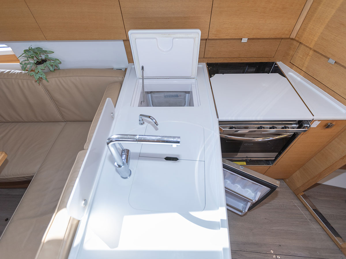 Elan E5 — photo 15