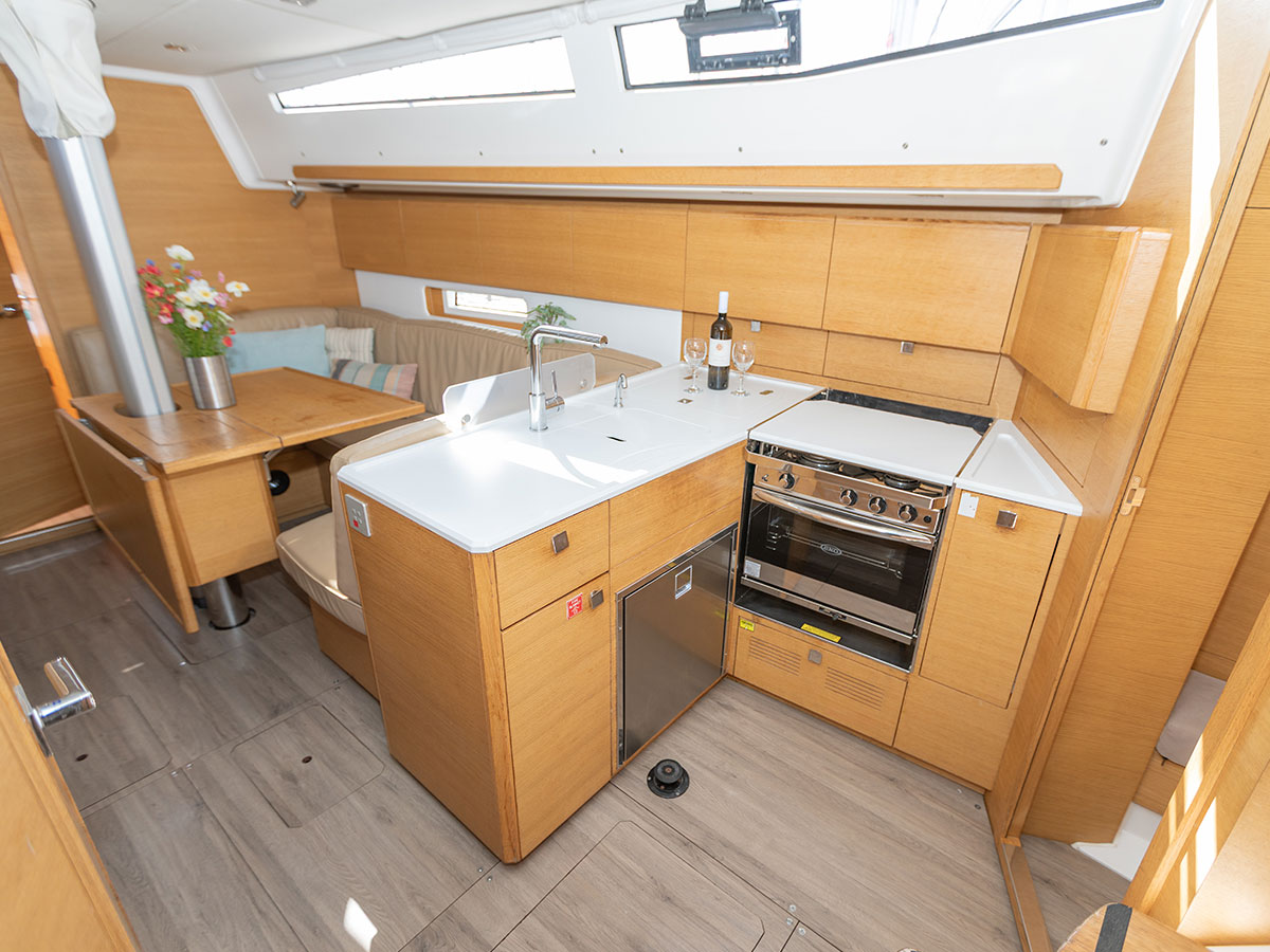 Elan E5 — photo 17