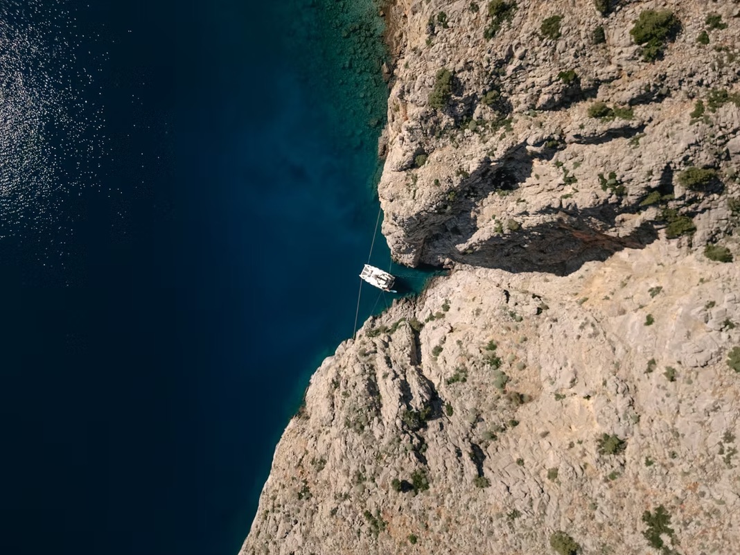 Photo #21 - Lagoon 51 (Navya) in Lefkada - 64067