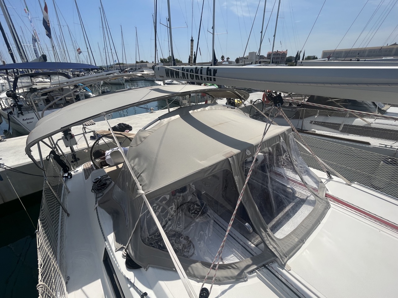 Bavaria Cruiser 34 — photo 22