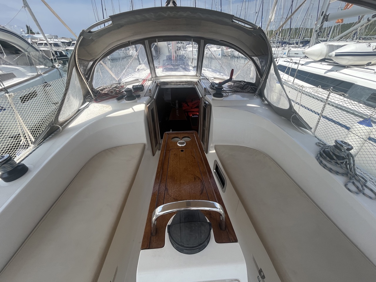 Bavaria Cruiser 34 — photo 7