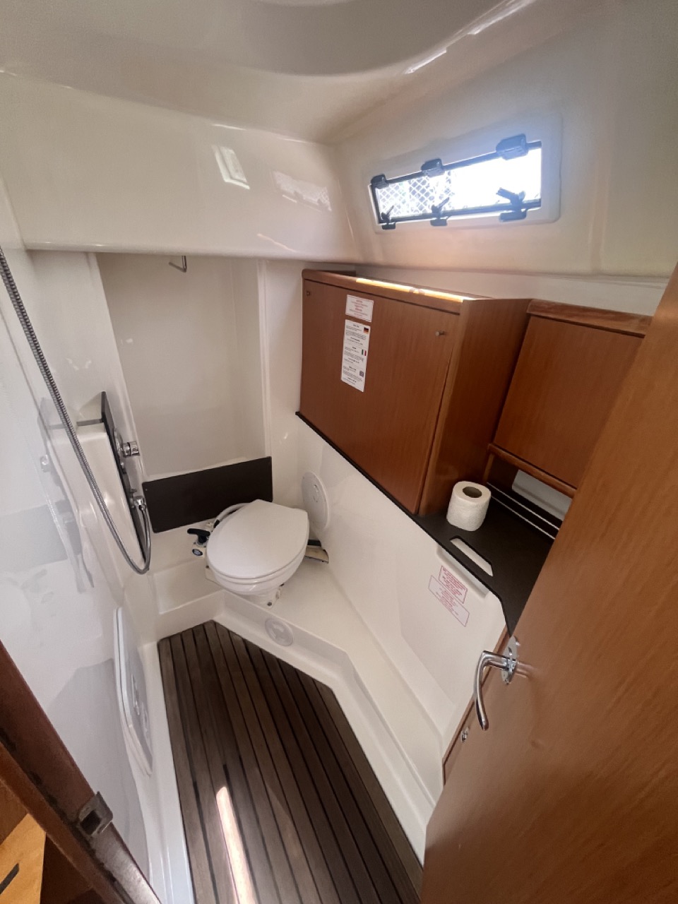 Bavaria Cruiser 34 — photo 8