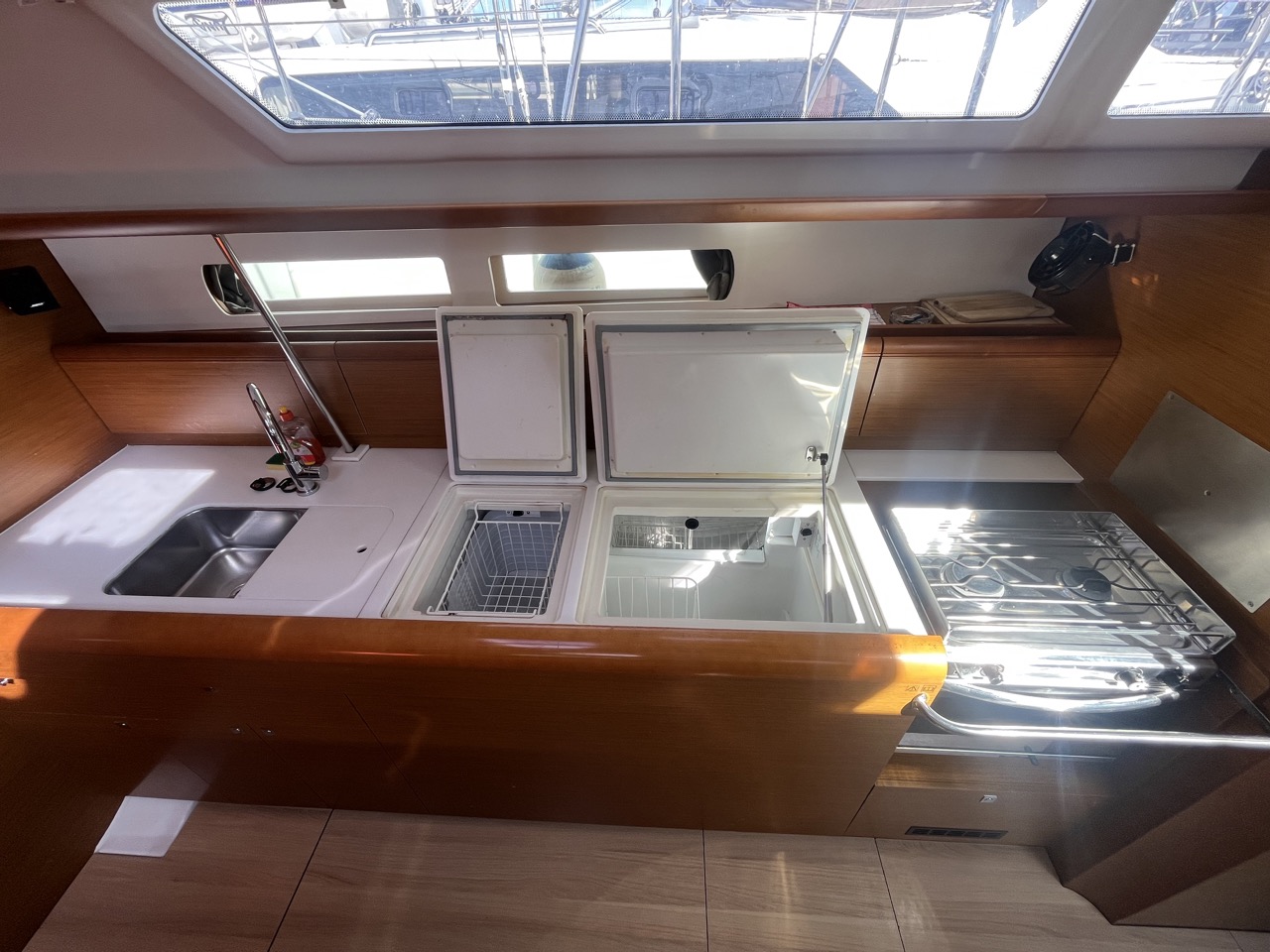 Sun Odyssey 479 — photo 8
