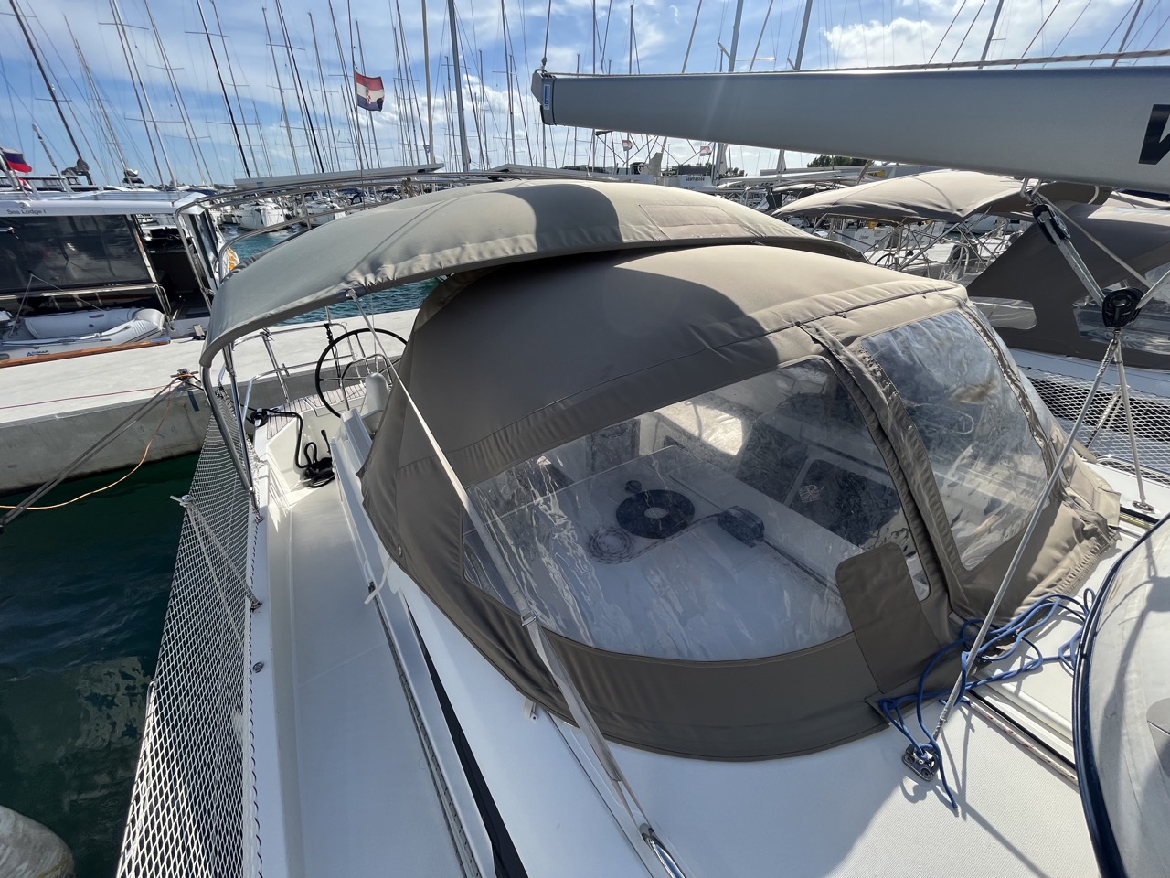 Sun Odyssey 490 — photo 18