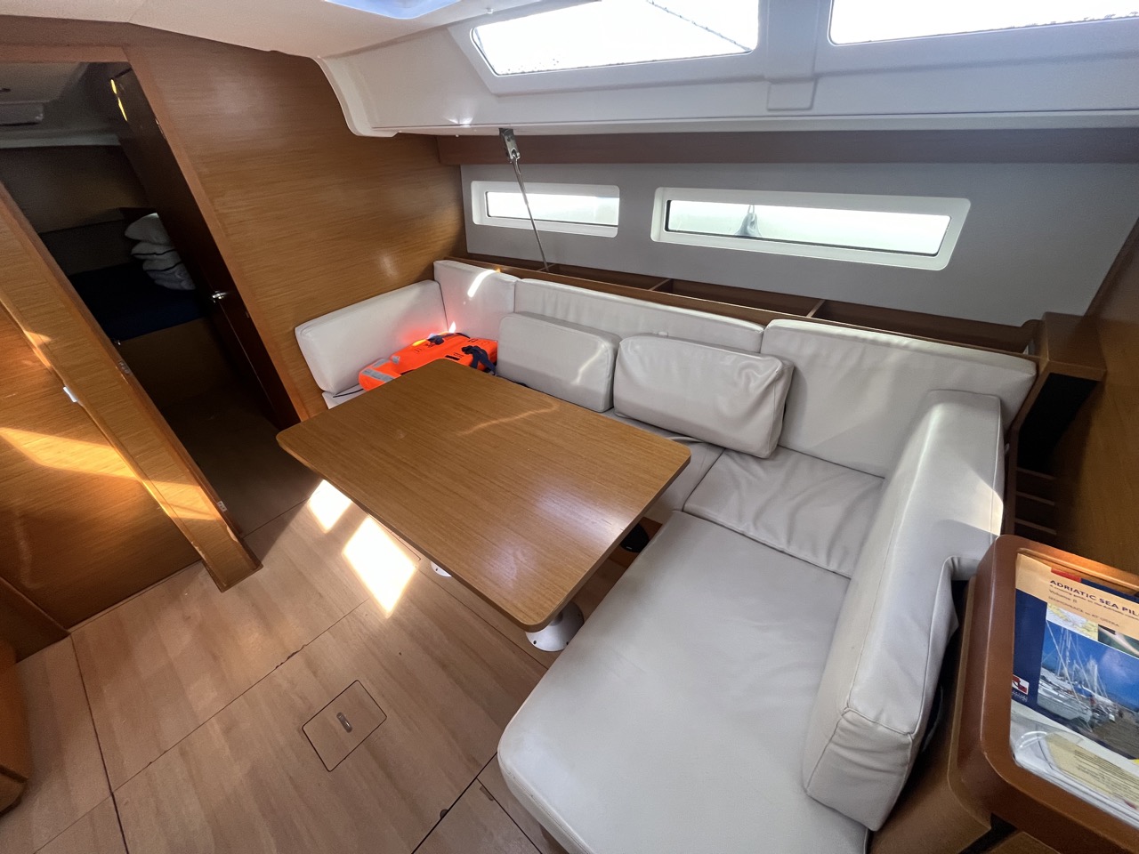 Sun Odyssey 490 — photo 21