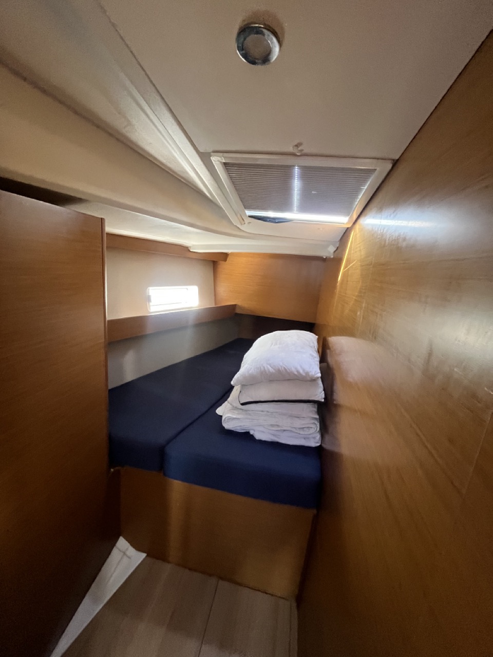 Sun Odyssey 490 — photo 9