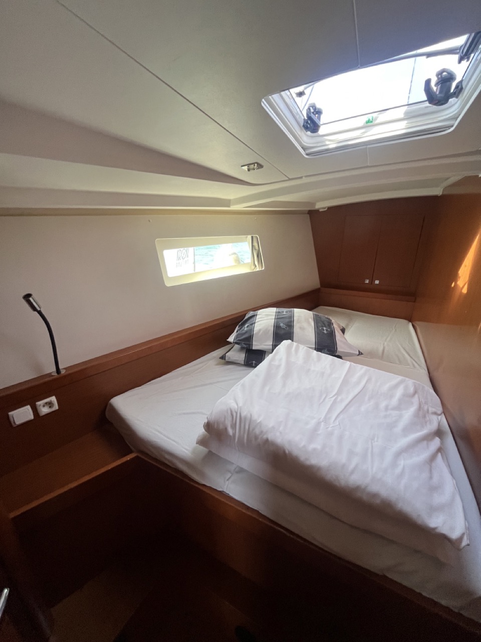 Oceanis 45- 4 cab — photo 4