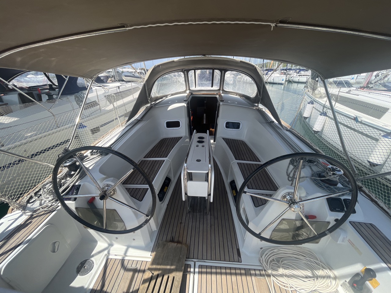 Sun Odyssey 349 — photo 17