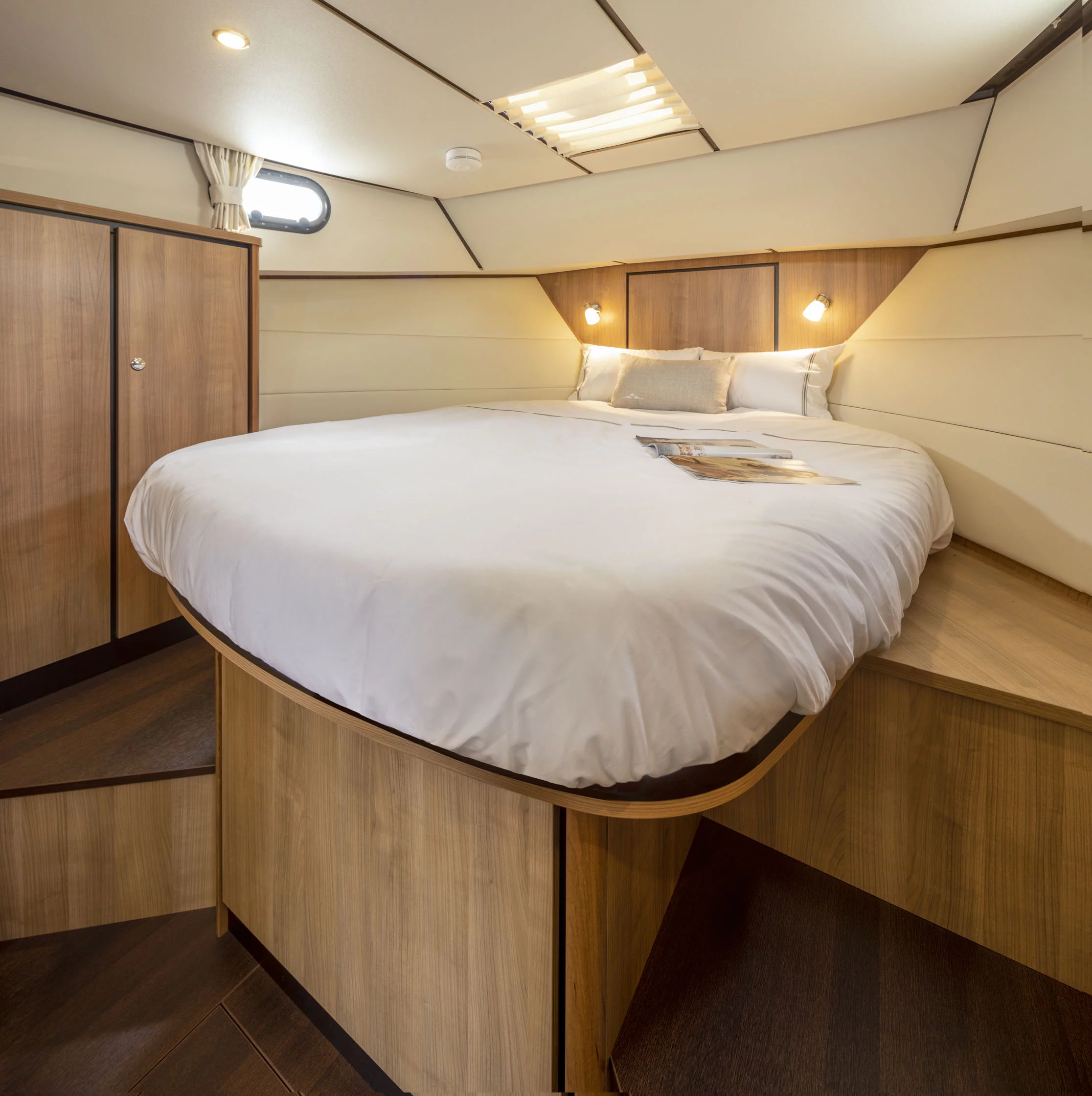 Linssen 35 SL AC (L'Épicurien)  - 8