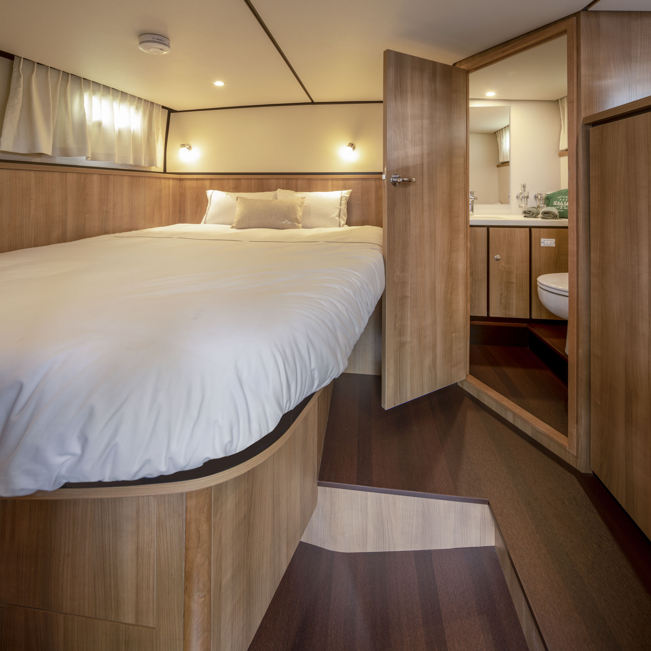 Photo #6 - Linssen 35 SL AC (L'Épicurien) in Le Landeron - 64089