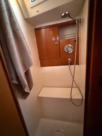 Photo #2 - Bavaria Cruiser 46 (Aquilo) en Aalsmeer - 64090