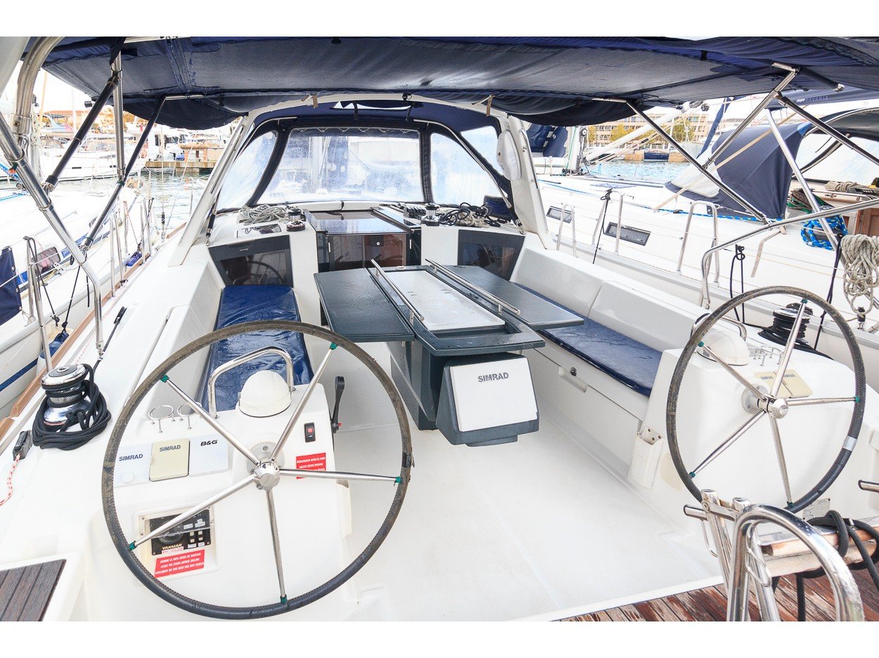 Photo #1 - Oceanis 41 (Katalina) in Palma - 22078