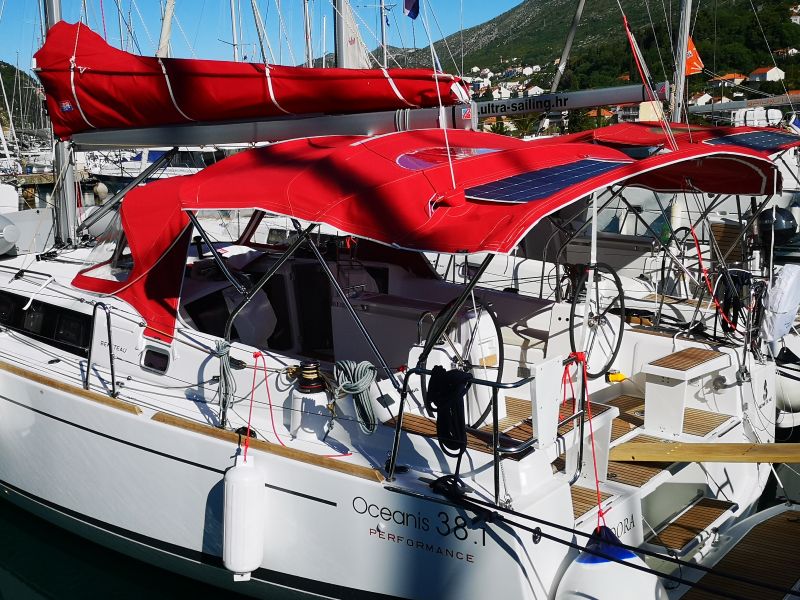 Oceanis 38.1 performance — photo 6