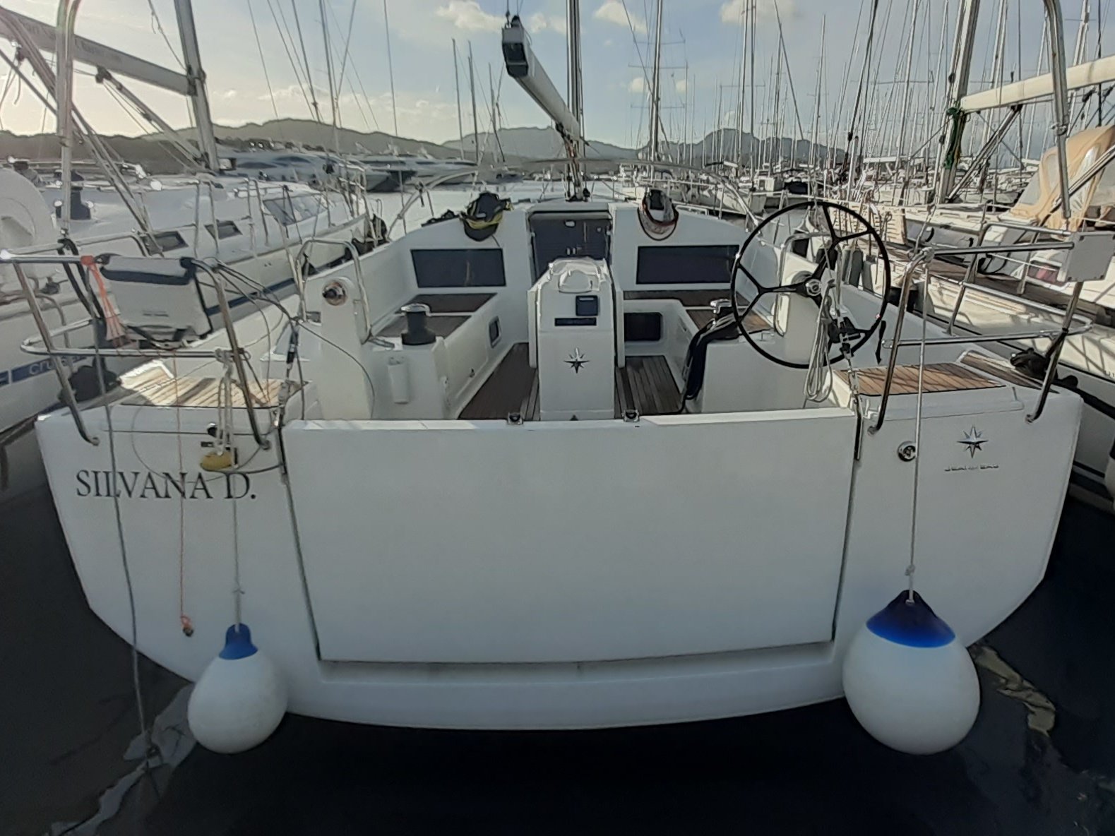 Photo #1 - Sun Odyssey 440 (Silvana D) in Portisco - 64284
