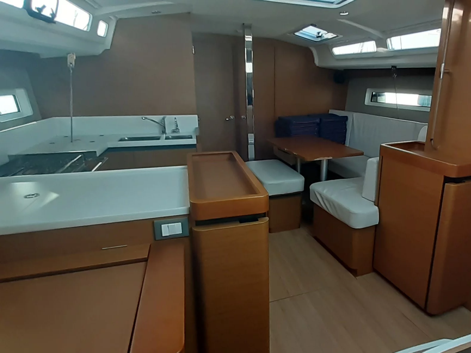 Sun Odyssey 440 (Silvana D) Interior image - 1