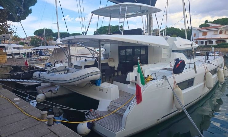 Lagoon 50 — photo 13