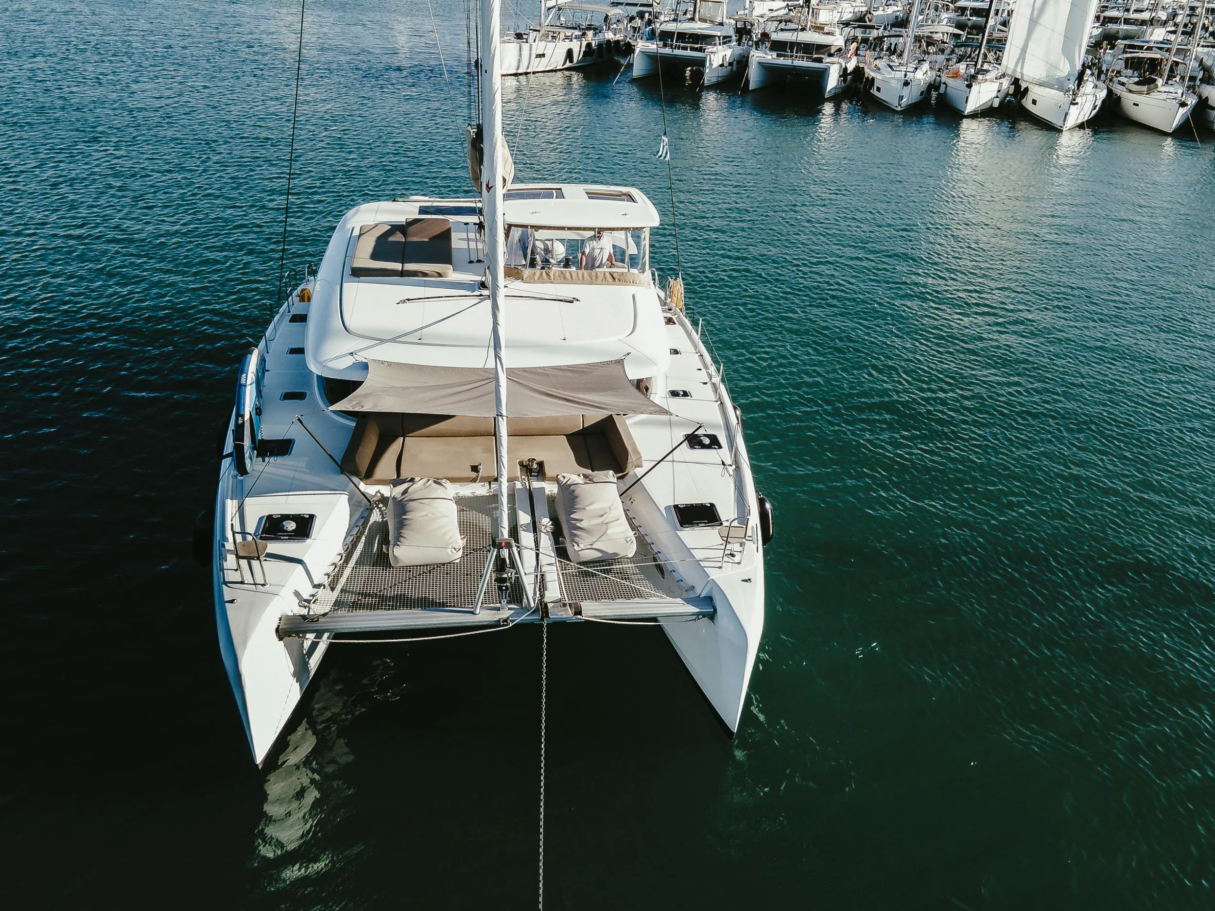 Lagoon 42 (Acantha)  - 16