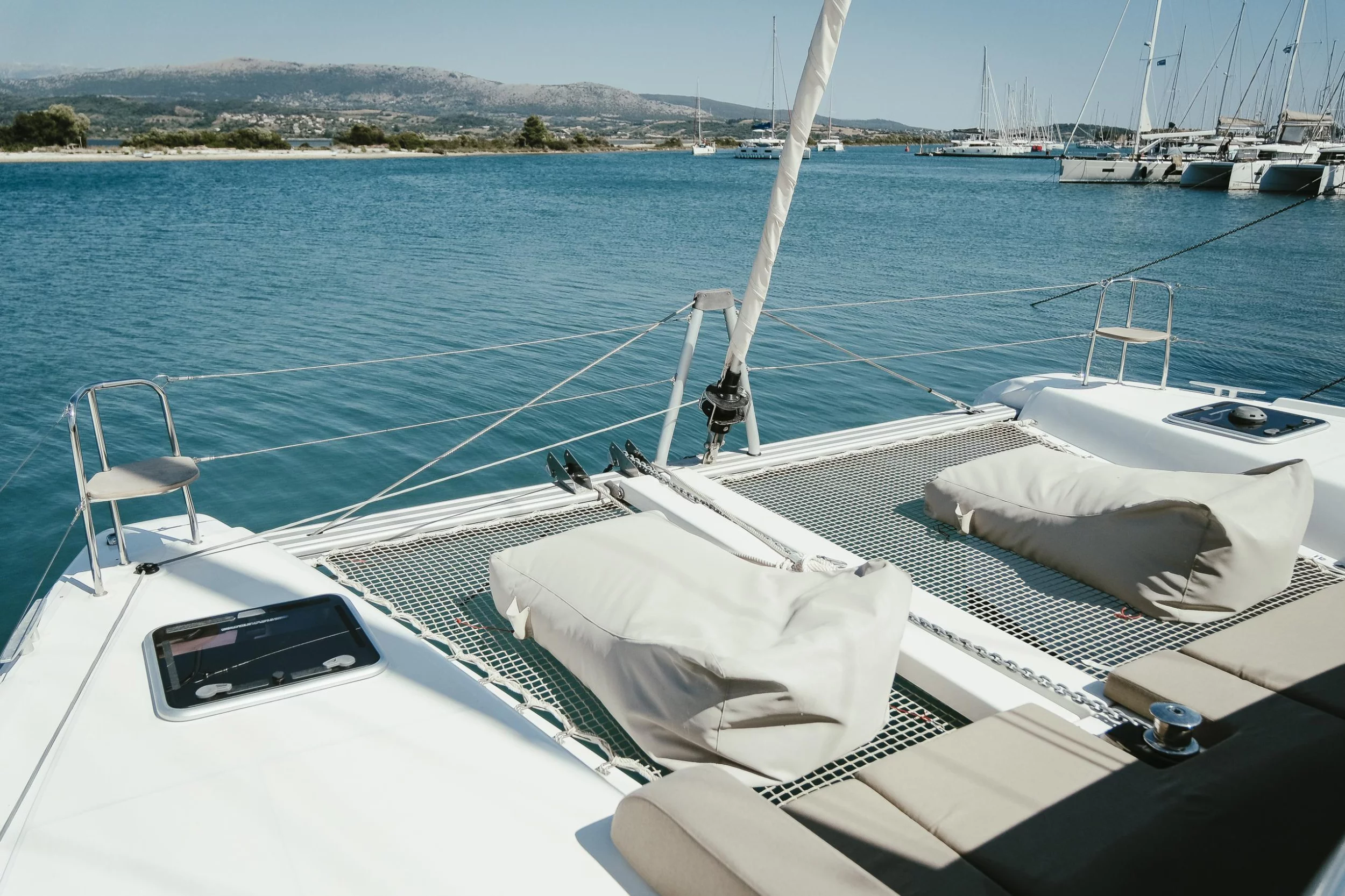 Lagoon 42 (Acantha)  - 13