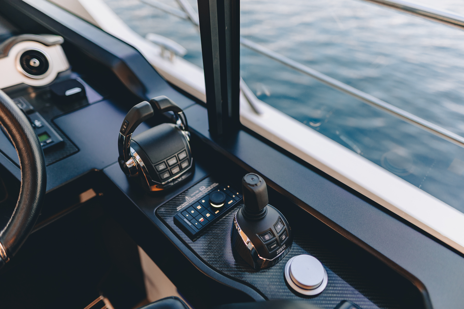 Sunseeker 65 — photo 31