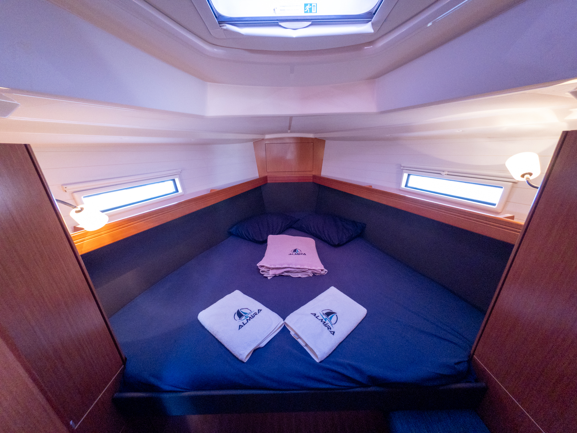 Bavaria Cruiser 37 — photo 4