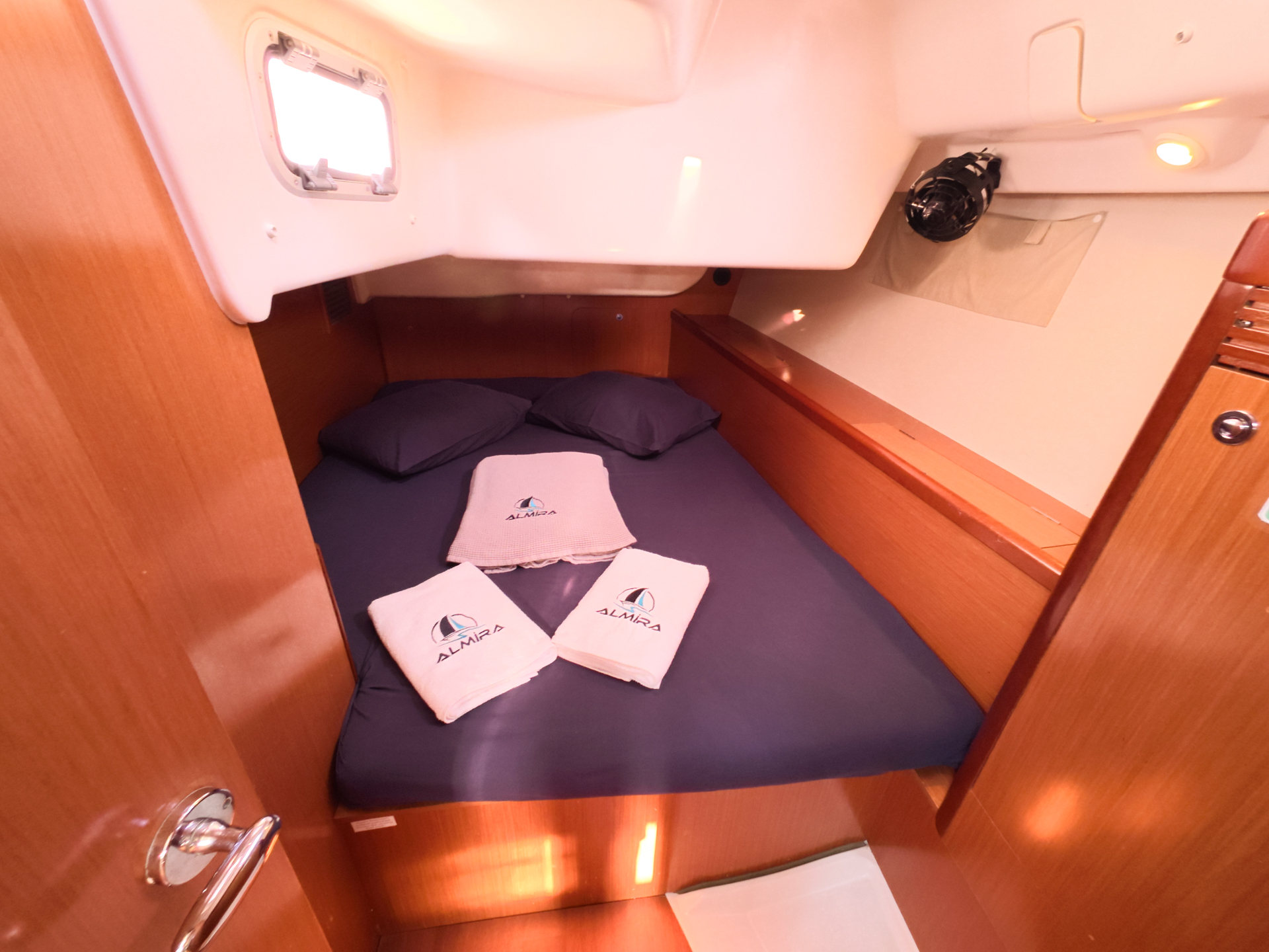 Beneteau 43 — photo 10