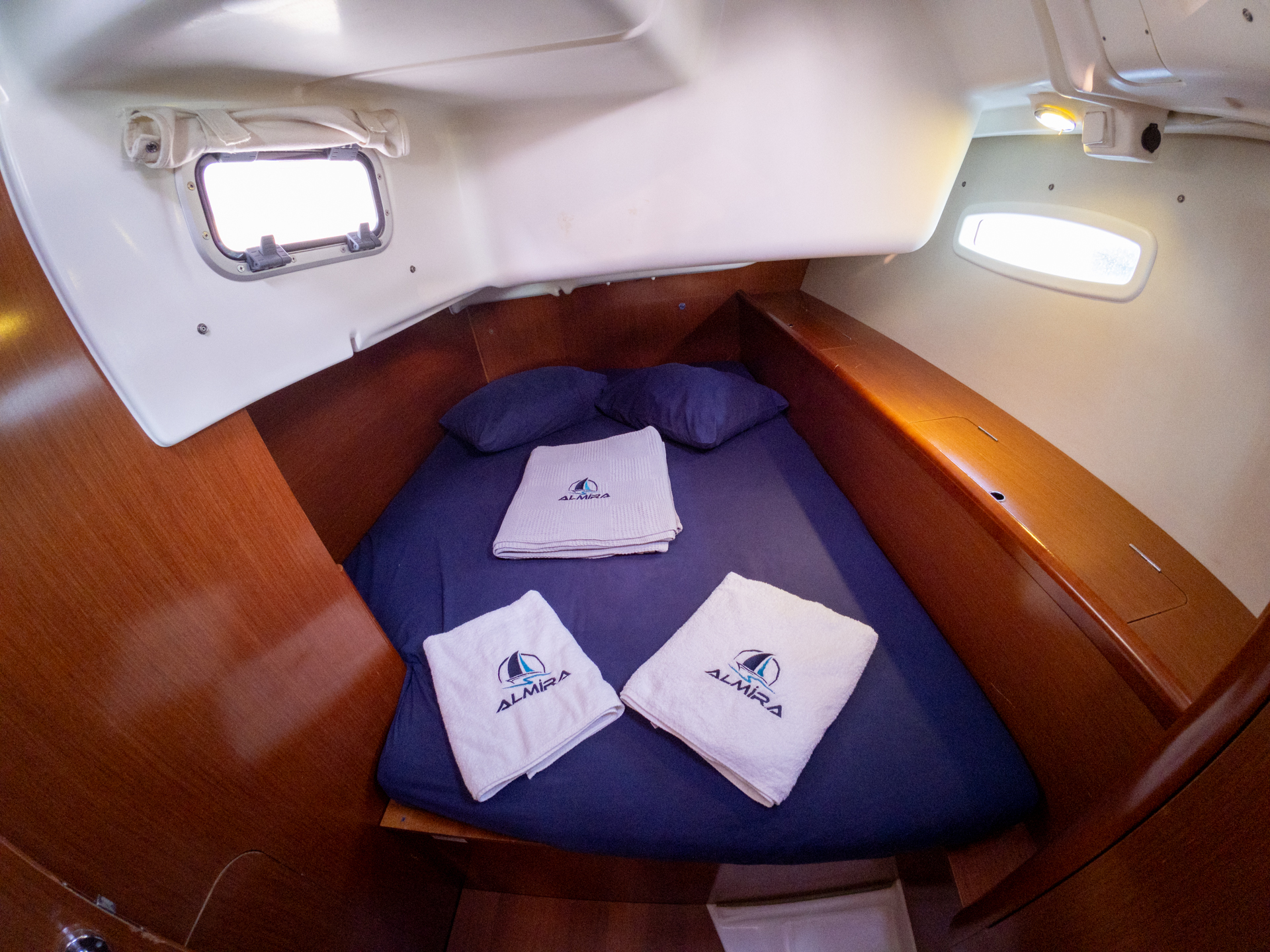 Oceanis 40 — photo 5