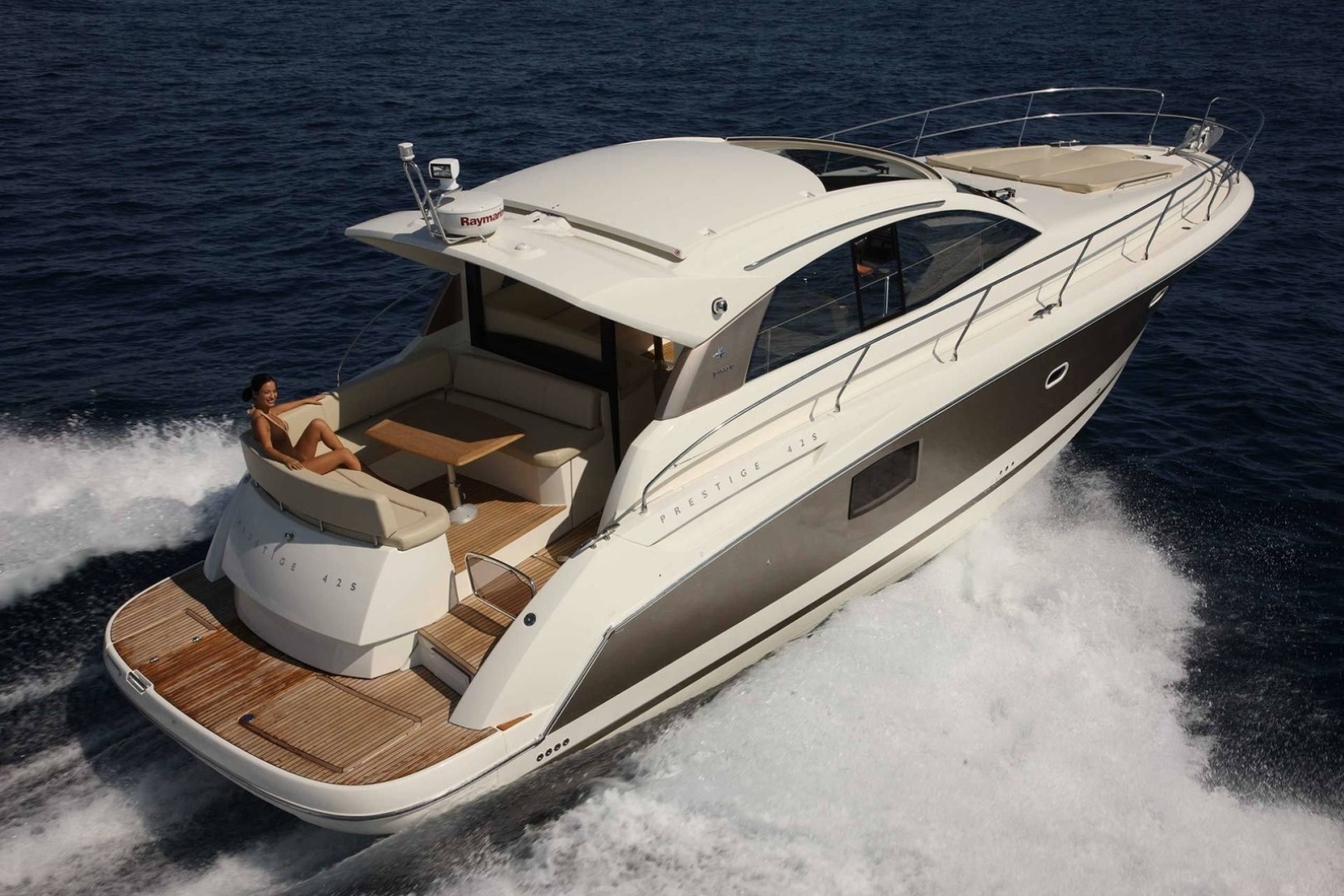 Prestige 440 S — photo 10