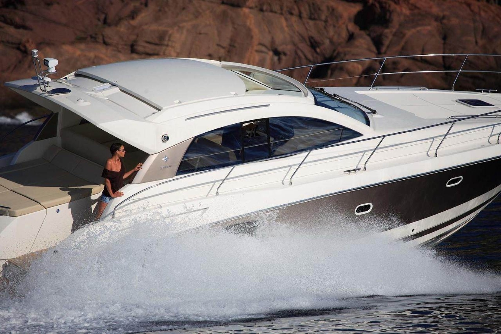 Prestige 440 S — photo 8