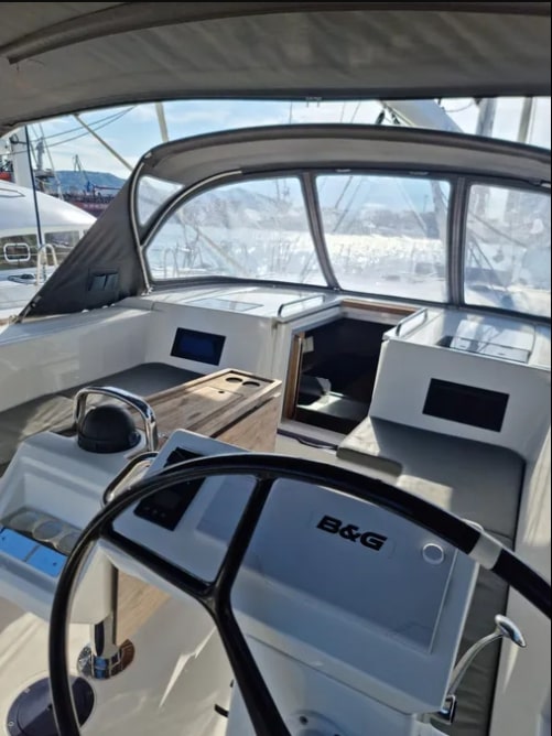 Bavaria C45 — photo 5