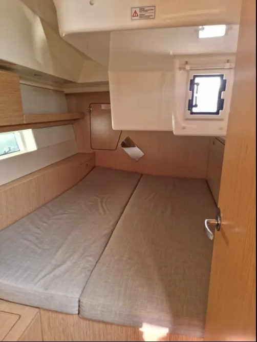 Bavaria C45 — photo 7